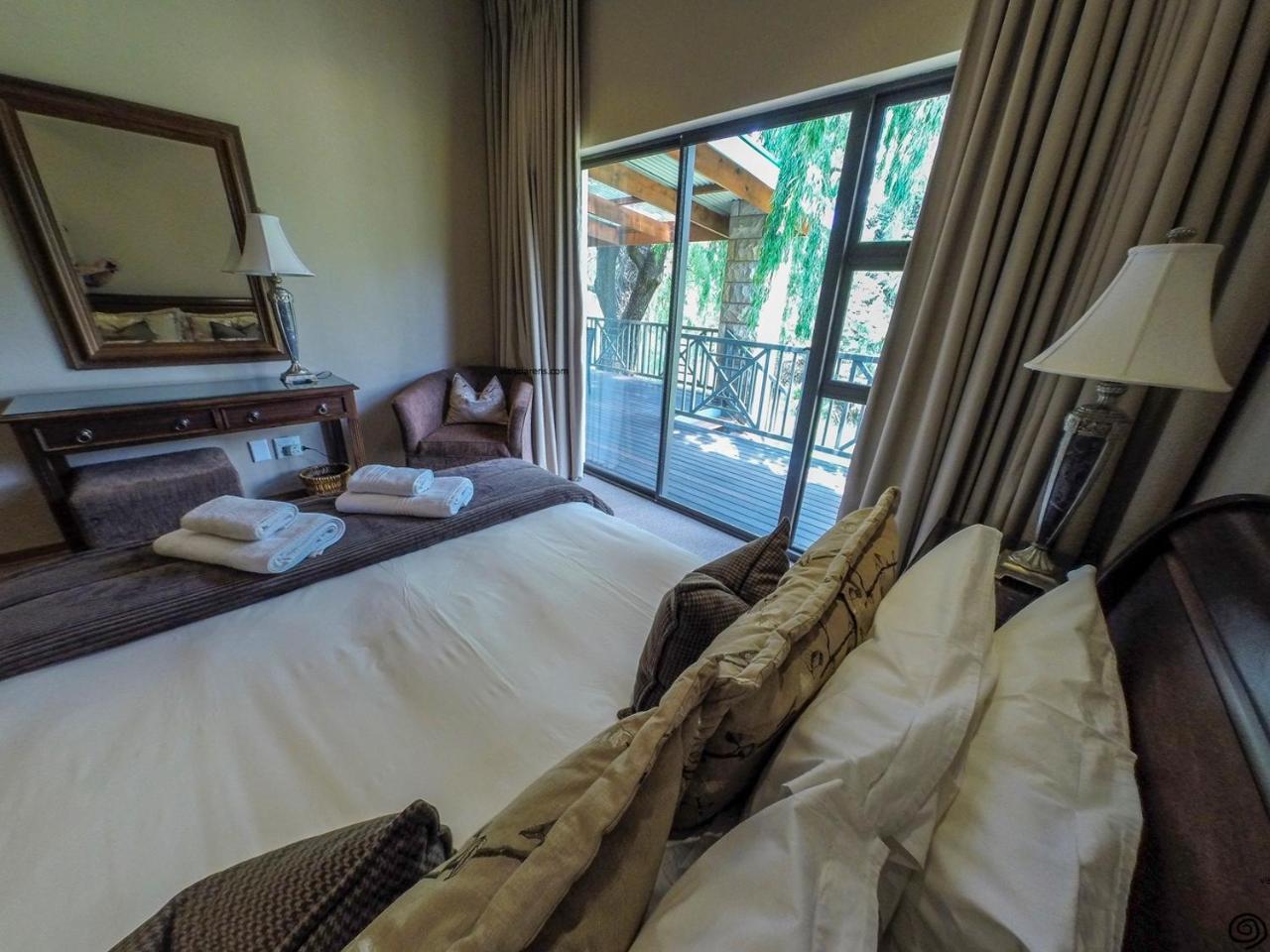 Willow Creek Villas Clarens Kültér fotó